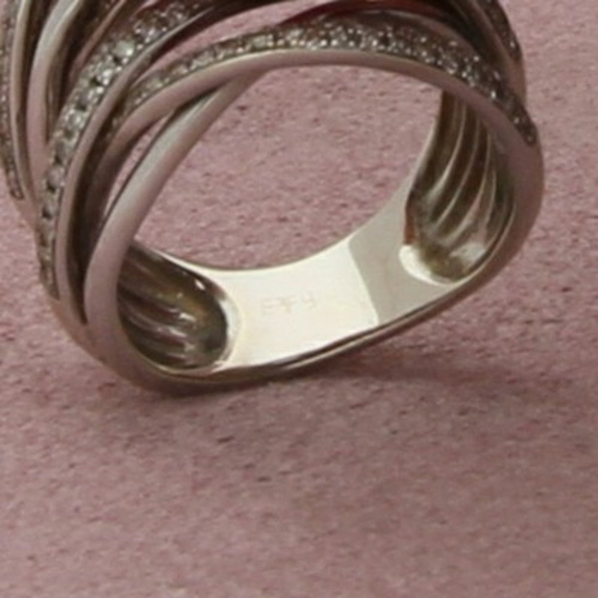 Effy 14K White Gold Diamond Multi-Row Openwork Crossover Band Ring Size 5.5