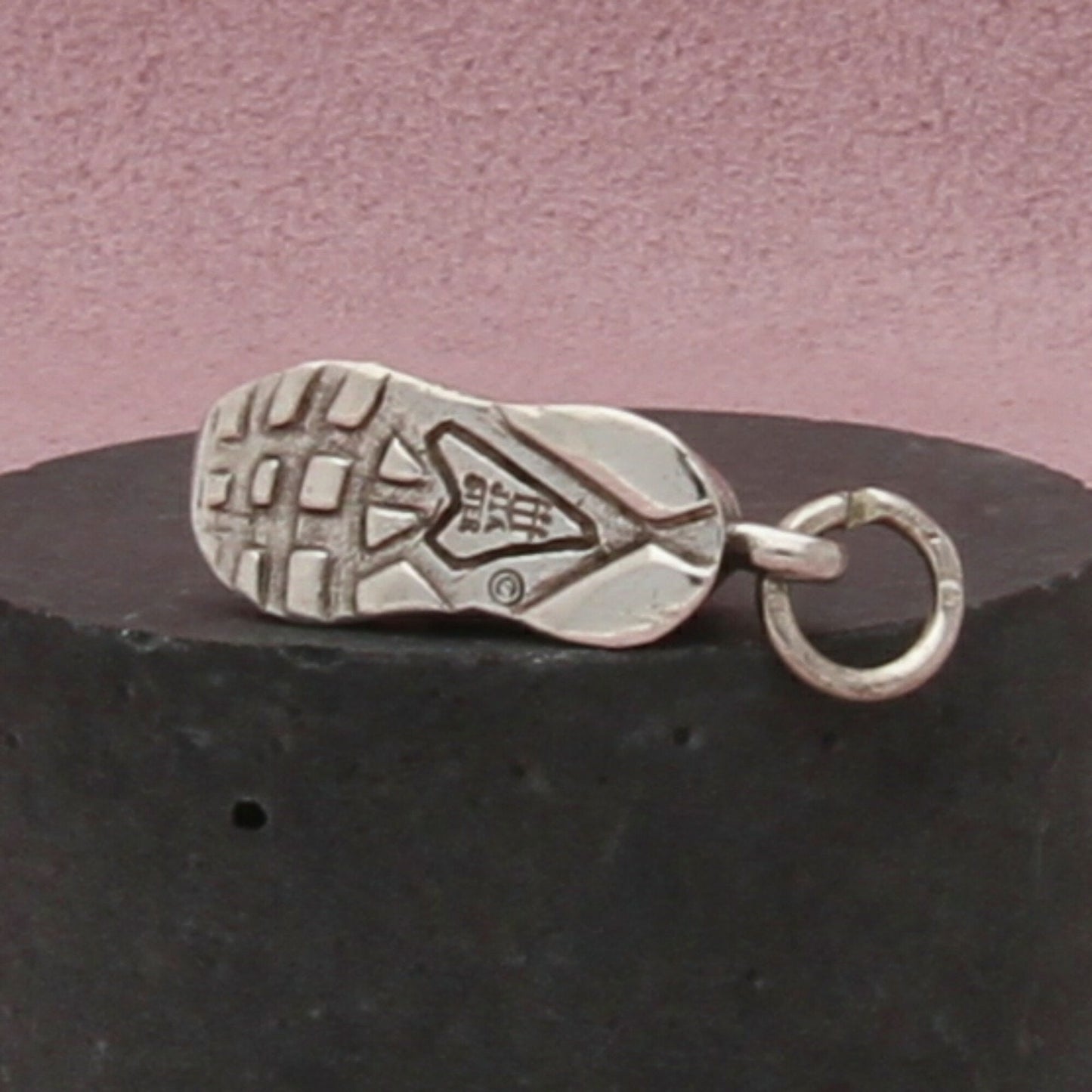 james avery sterling silver retired 3d sneaker tennis shoe charm pendant