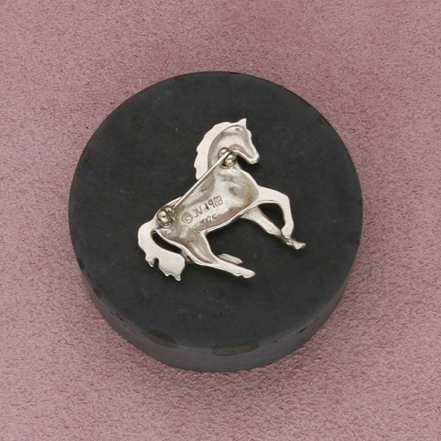 sterling silver vintage southwestern galloping horse brooch