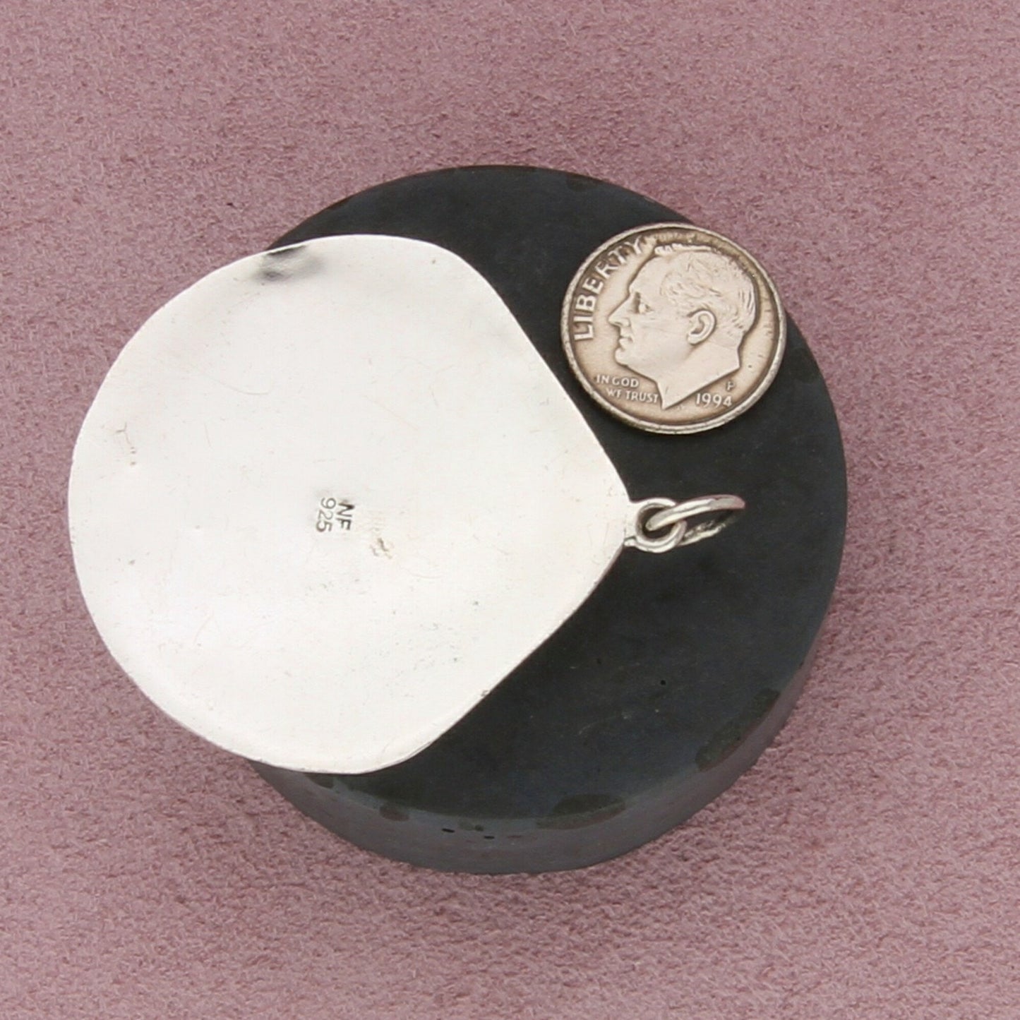 sterling silver vintage clam sea shell pendant