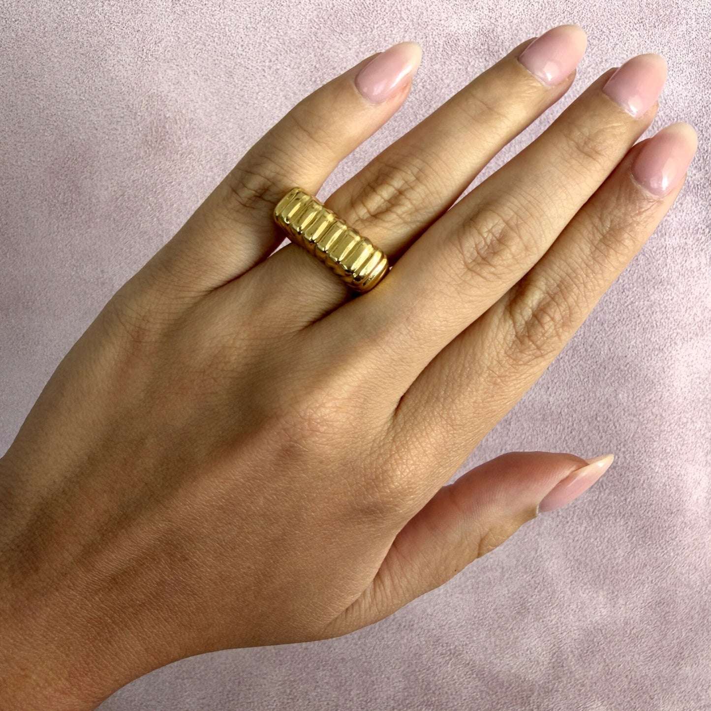 ivi los angeles sterling silver 18k gold plate gaia signet ring size 6