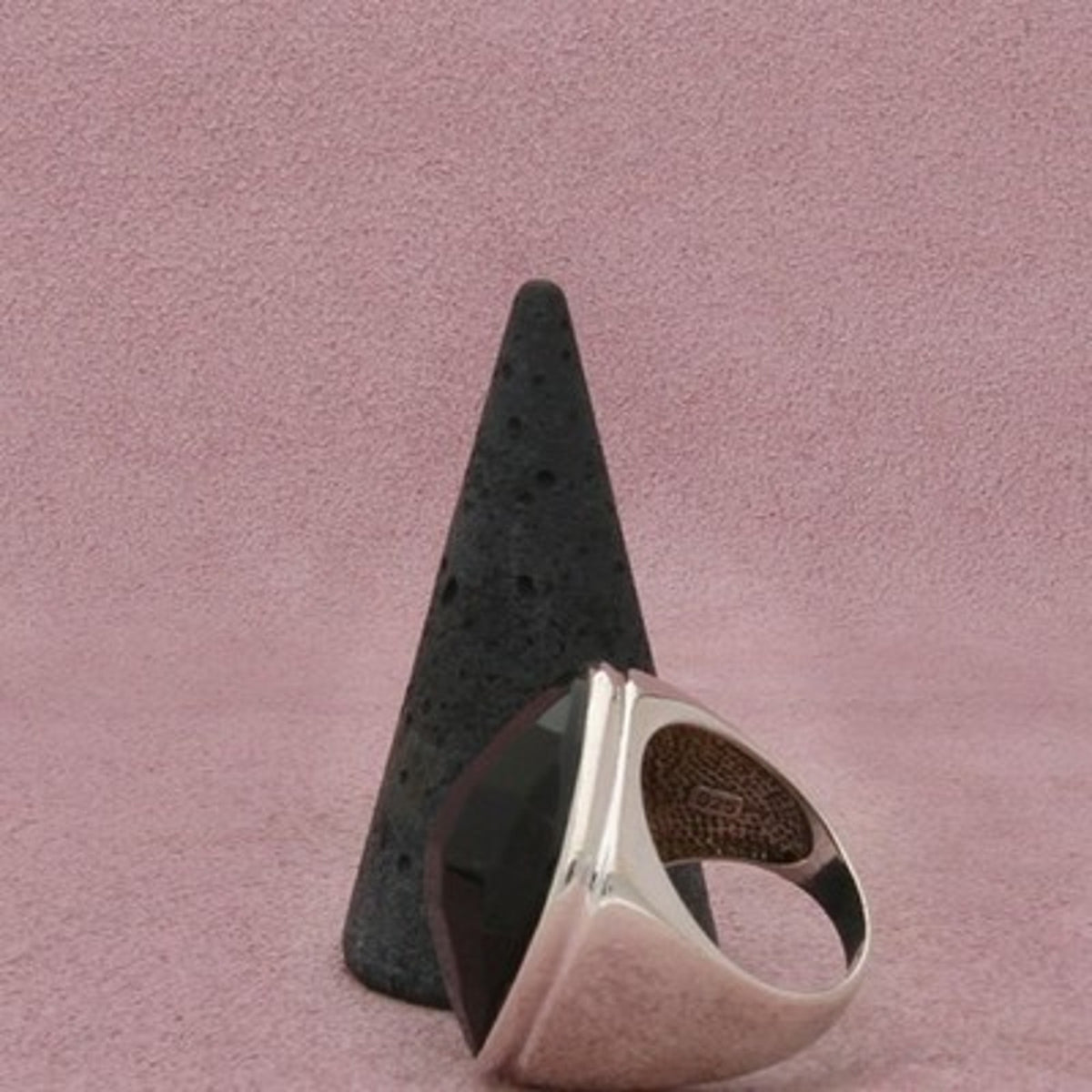 Sterling Silver Bezel-Set Faceted Black Onyx Dome Ring Size 7.75