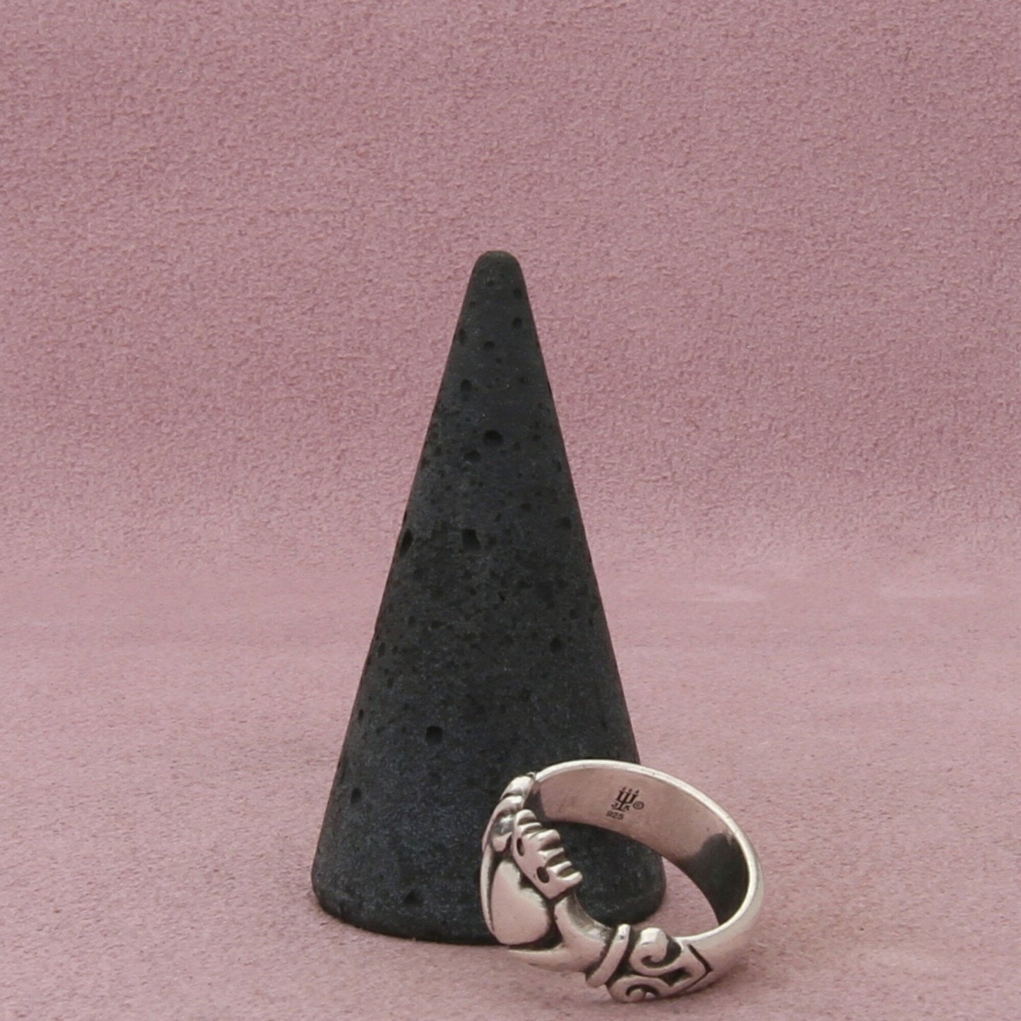 james avery sterling silver retired adorned heart crown claddagh ring size 6