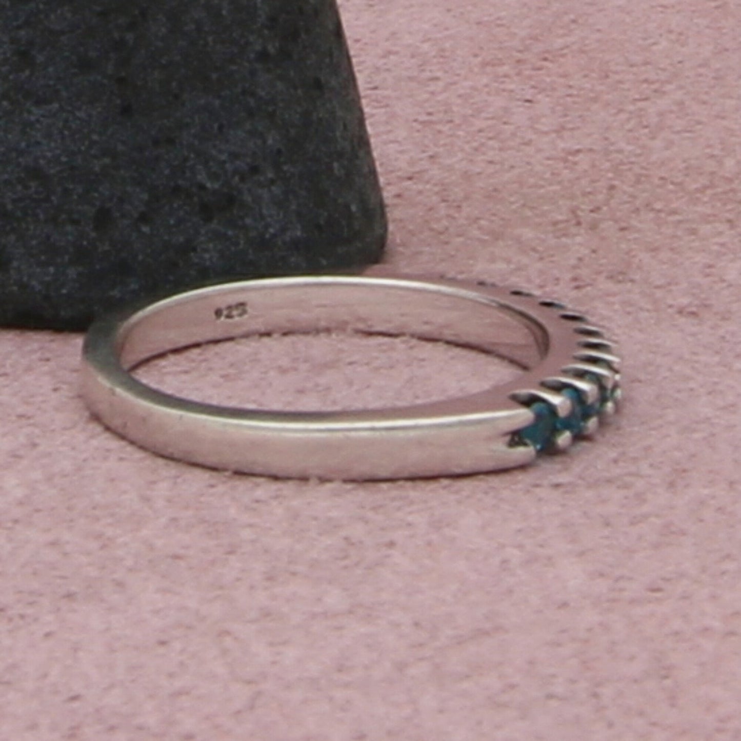 sterling silver blue cz stack band ring size 7.75