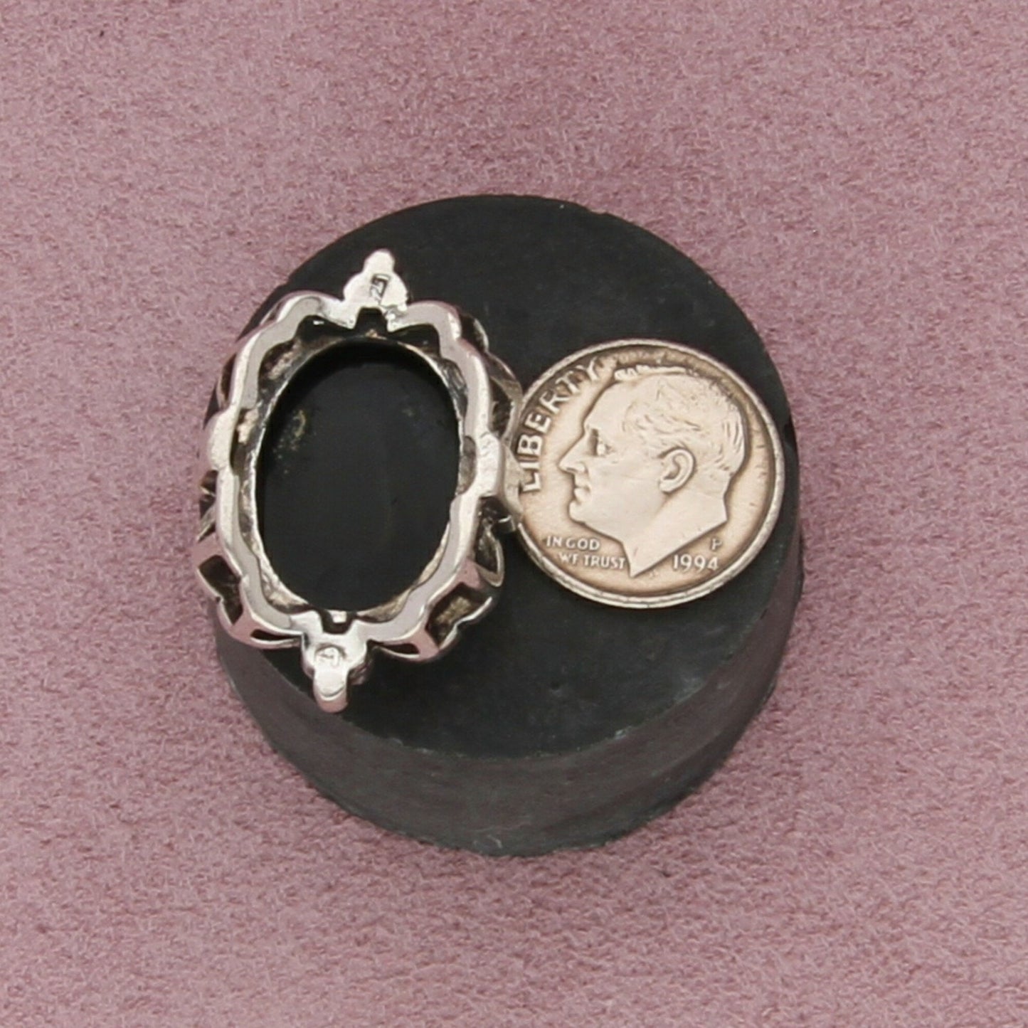 sterling silver marcasite studded cameo silhouette pendant