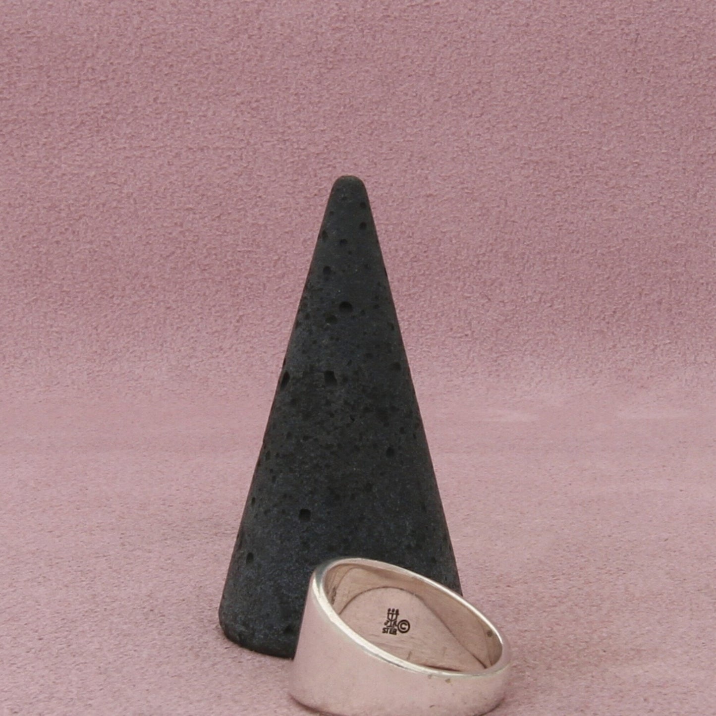 james avery sterling silver retired alpha and omega band ring size 7.75