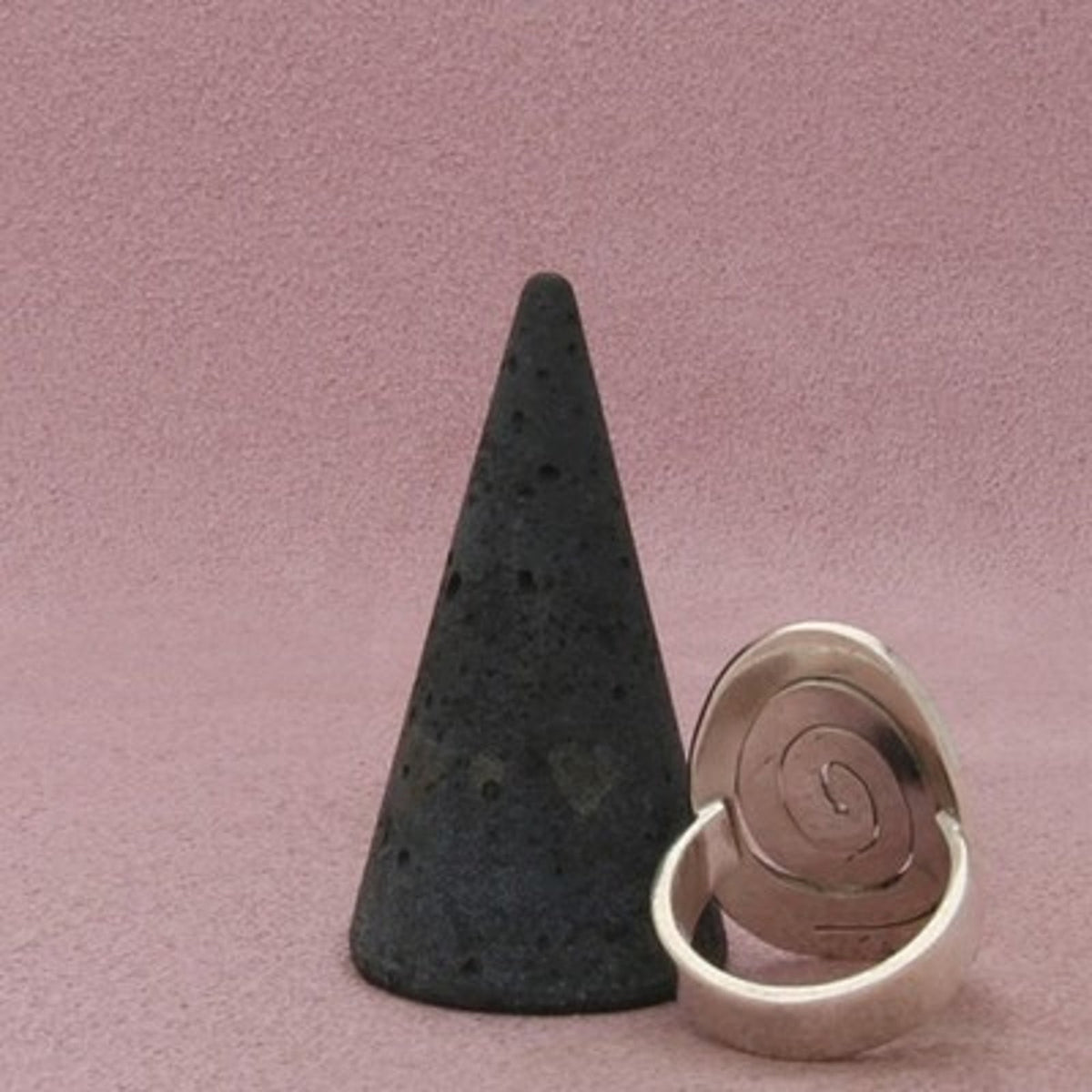 Sterling Silver Vintage Oval Spiral Ring Size 8.5