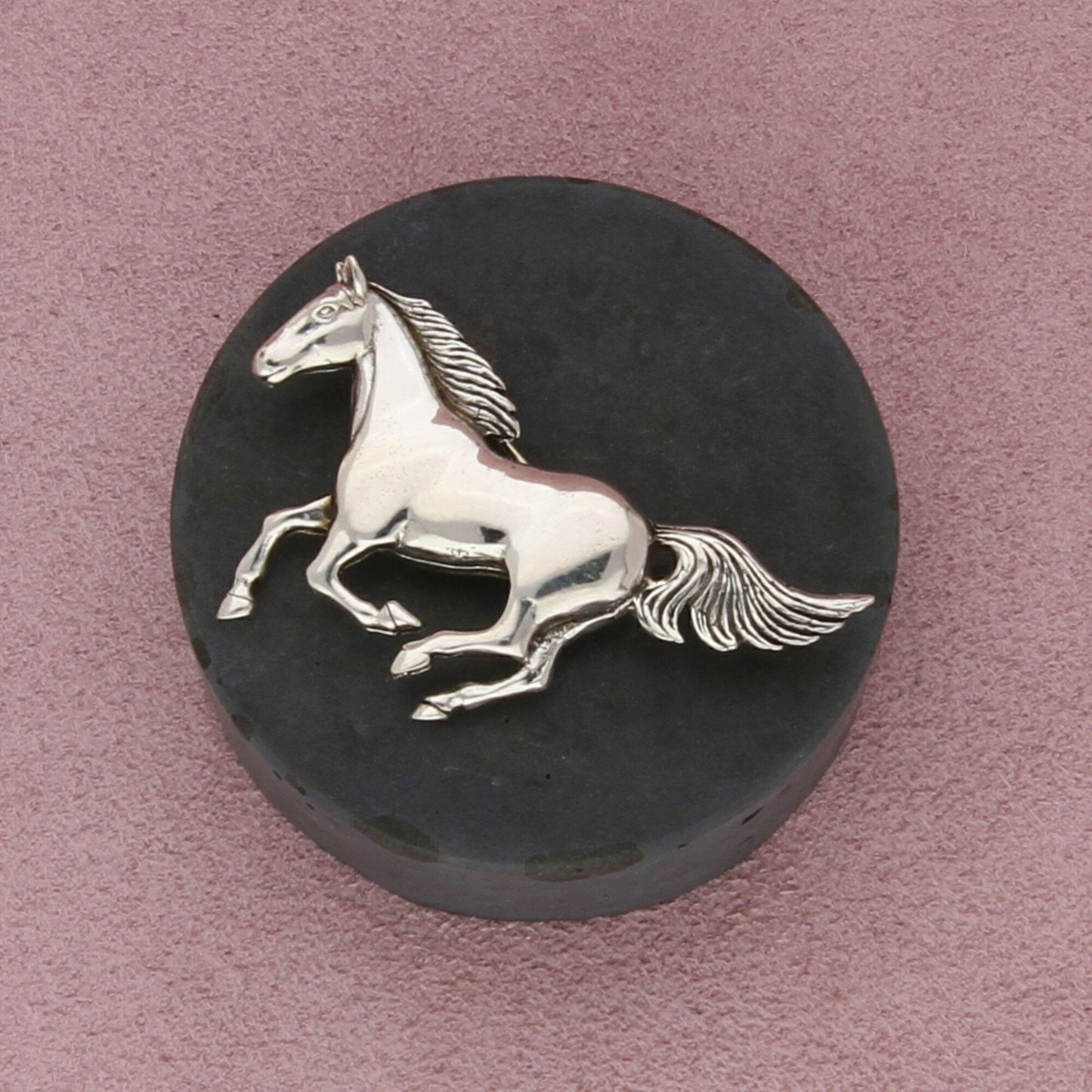 sterling silver vintage southwestern galloping horse brooch