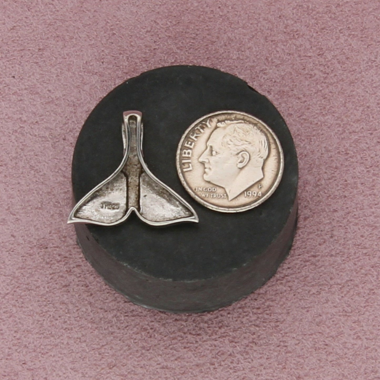 sterling silver onyx whale tale pendant