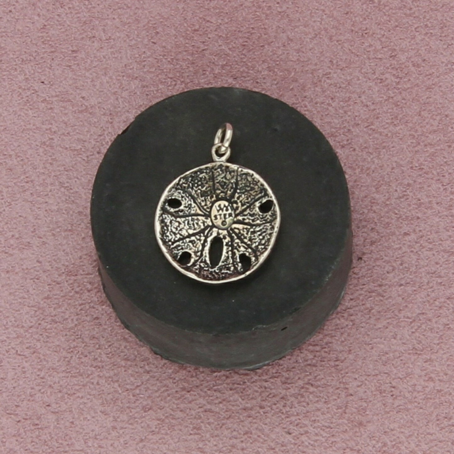 sterling silver vintage sand dollar charm pendant
