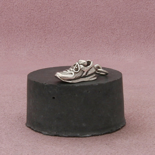 james avery sterling silver retired 3d sneaker tennis shoe charm pendant