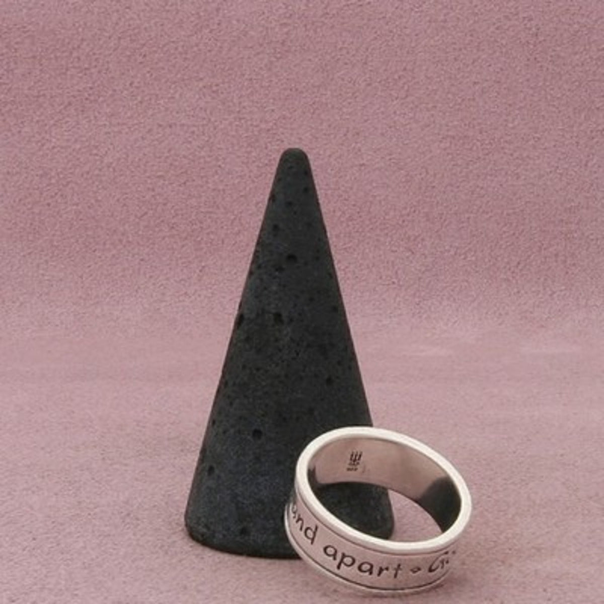 James Avery Sterling Silver Retired God Be With Us Together Band Ring Size 7.5