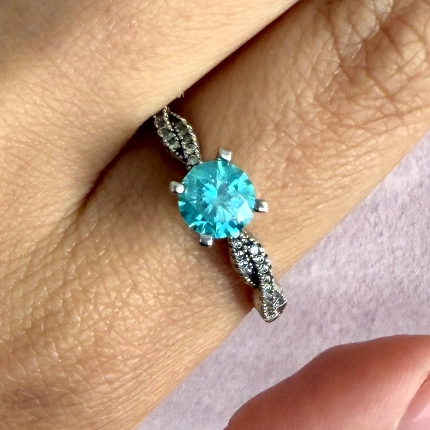 sterling silver round-cut blue cz ring size 10.75