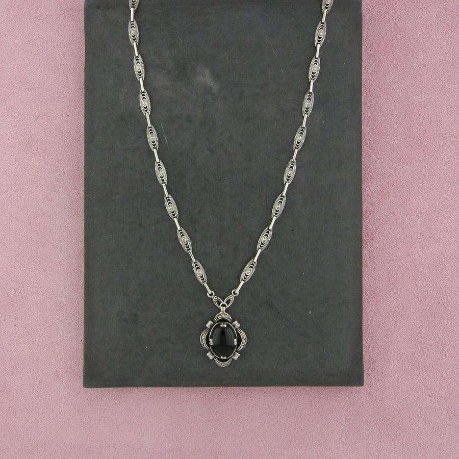clearance / sterling silver marcasite studded onyx cabochon necklace size 19.75in