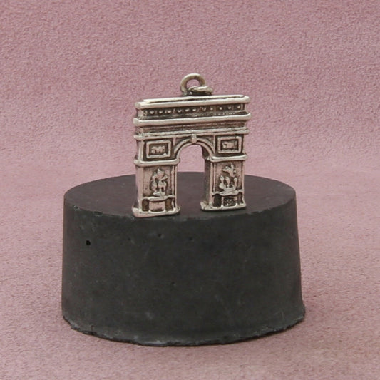 835 silver vintage 3d paris france arc de triomphe travel charm pendant