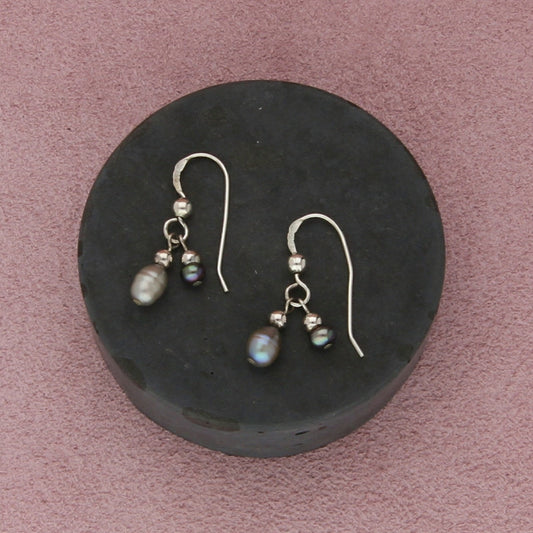 sterling silver gray biwa pearl dangle earrings