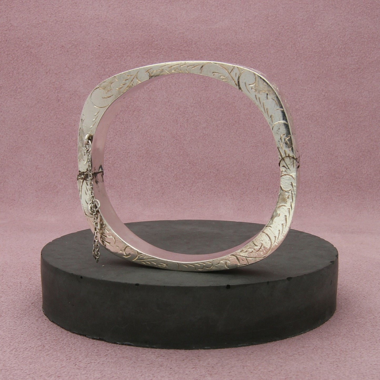 sterling silver vintage etched squared bracelet size 6.75in