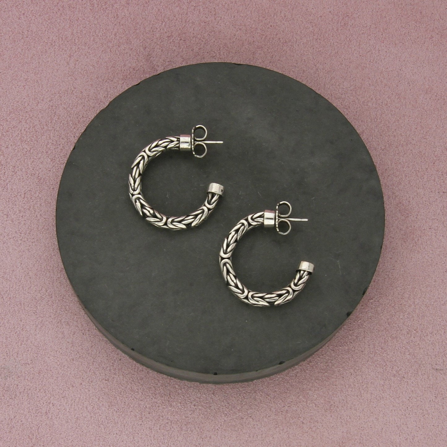 suarti sterling silver byzantine chain hoop earrings