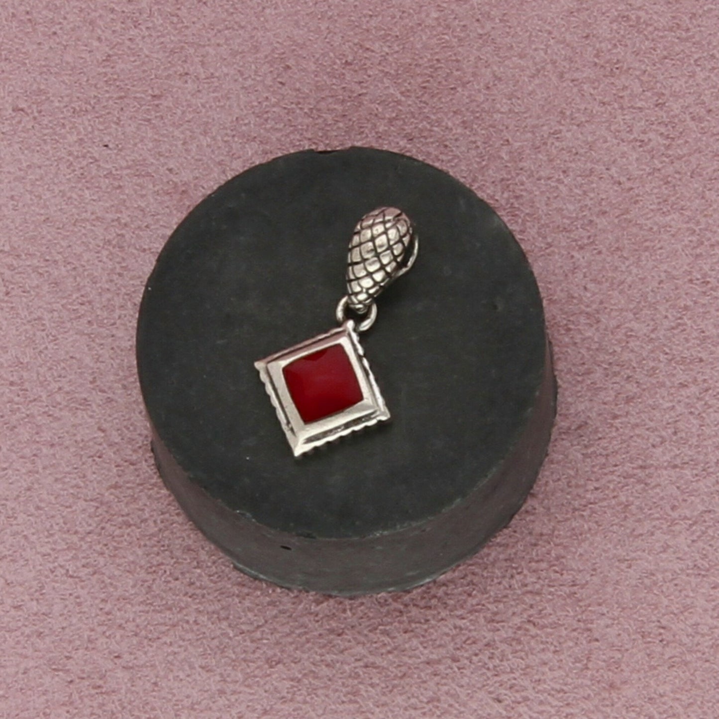sterling silver vintage red jasper pendant