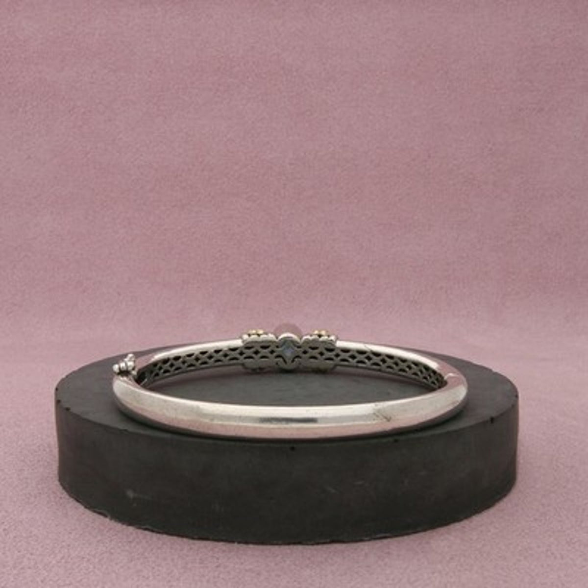 Sadye Vassir Sterling Silver & 14K Gold Topaz Hinged Bangle Bracelet Size 6.5in