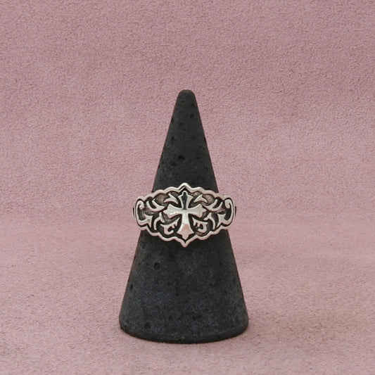 sterling silver scroll cross ring size 6.75