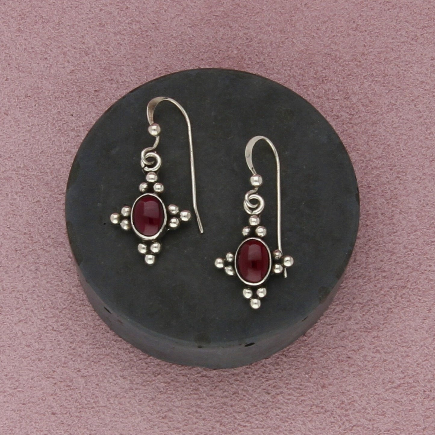 navajo sterling silver vintage garnet dangle earrings