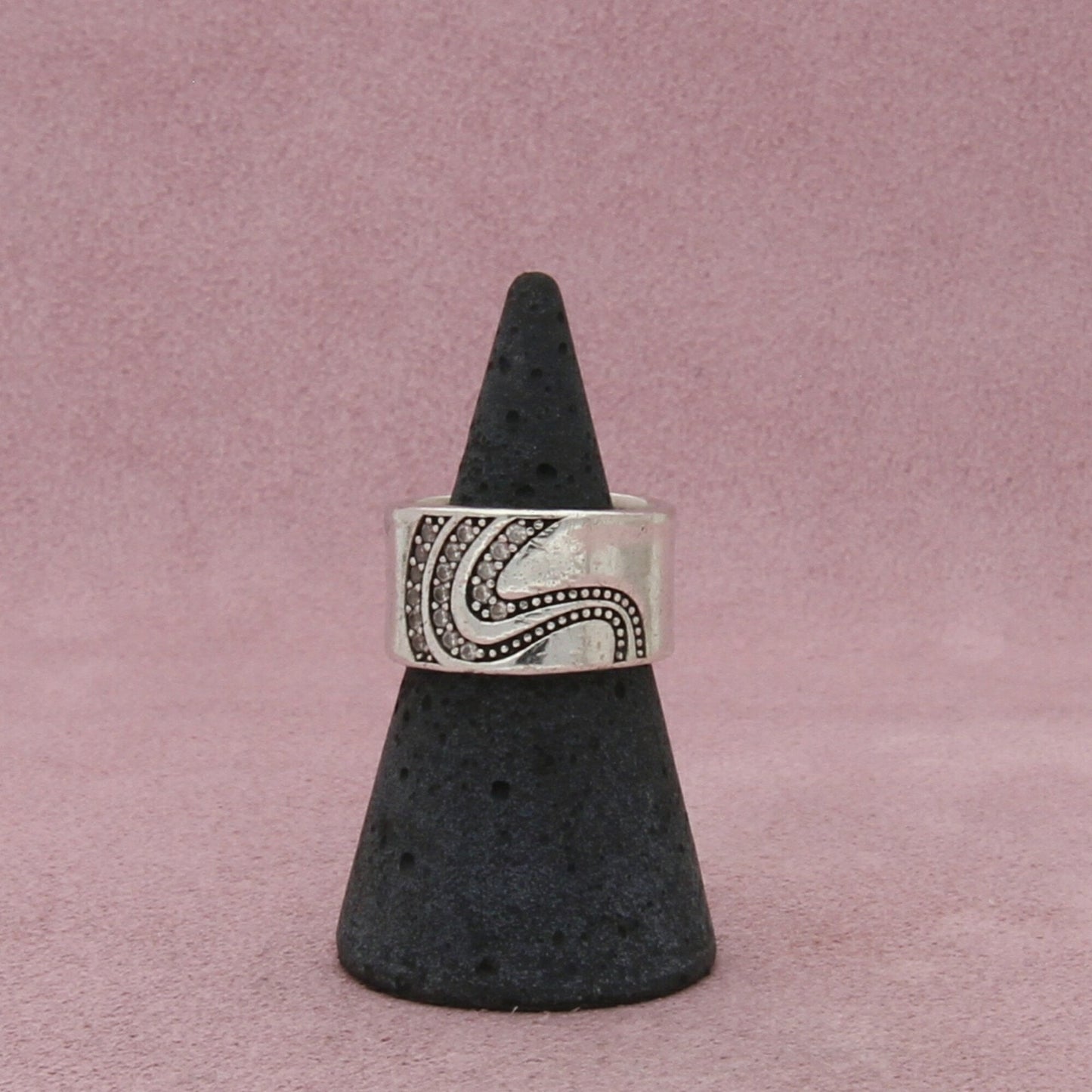 sterling silver wavy cz wide band ring size 6.5