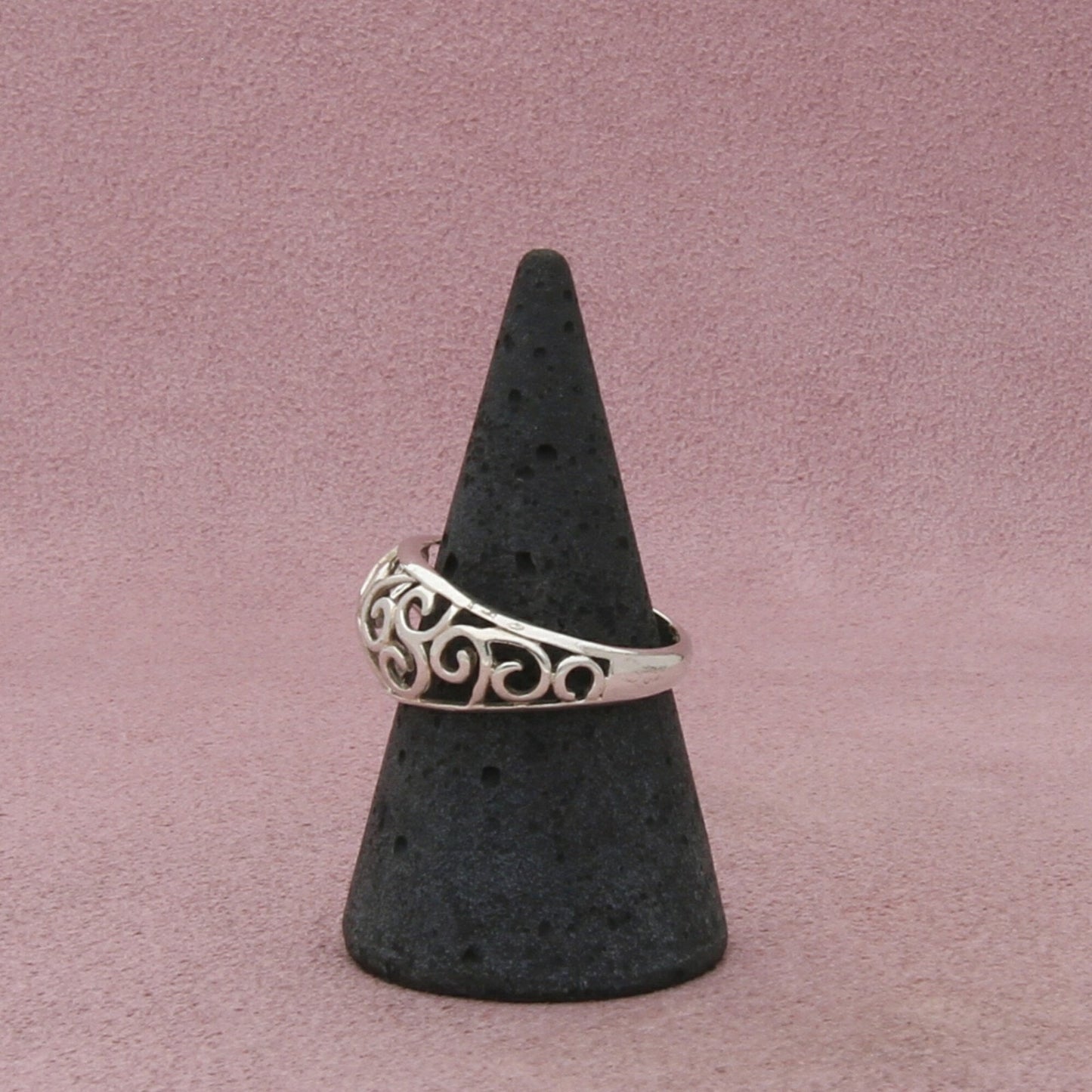 sterling silver open scroll dome ring size 8