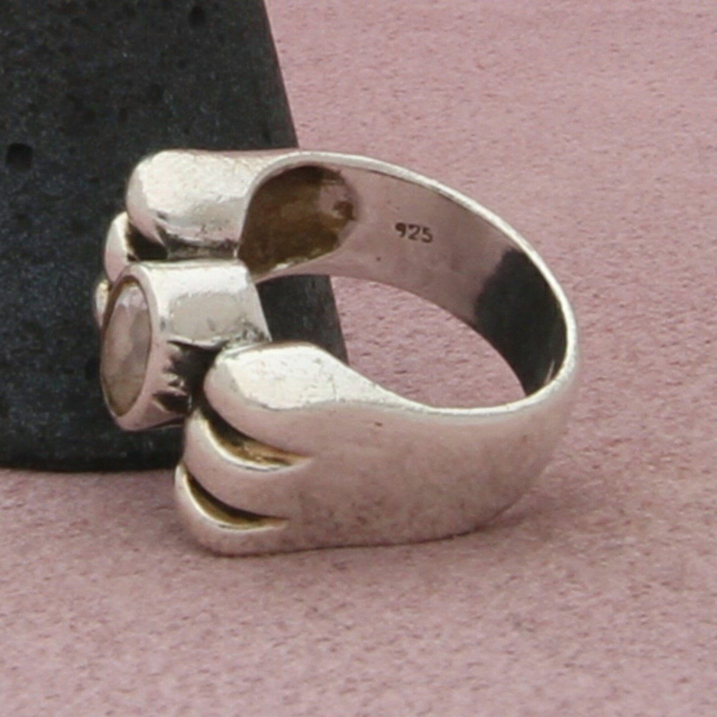 sterling silver oval-cut cz scalloped ring size 5