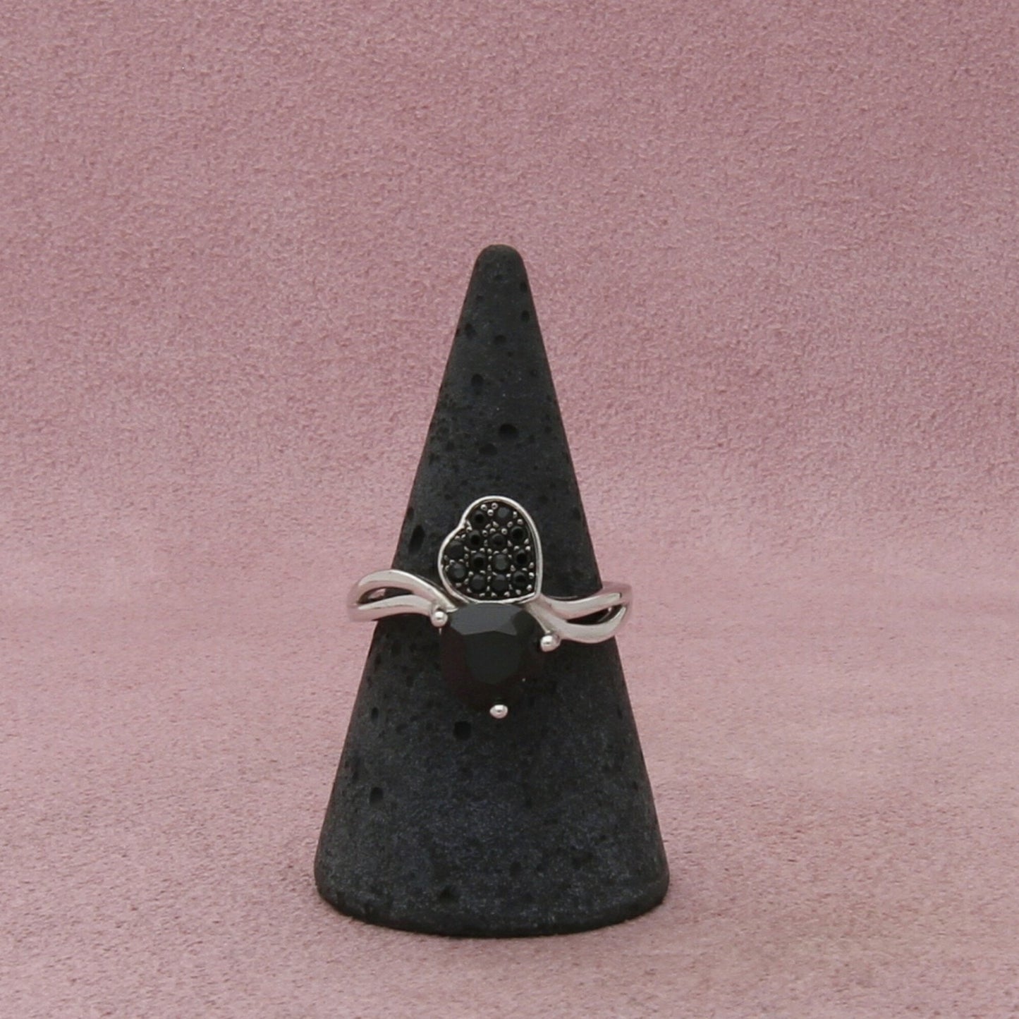 sterling silver black spinel hearts ring size 8
