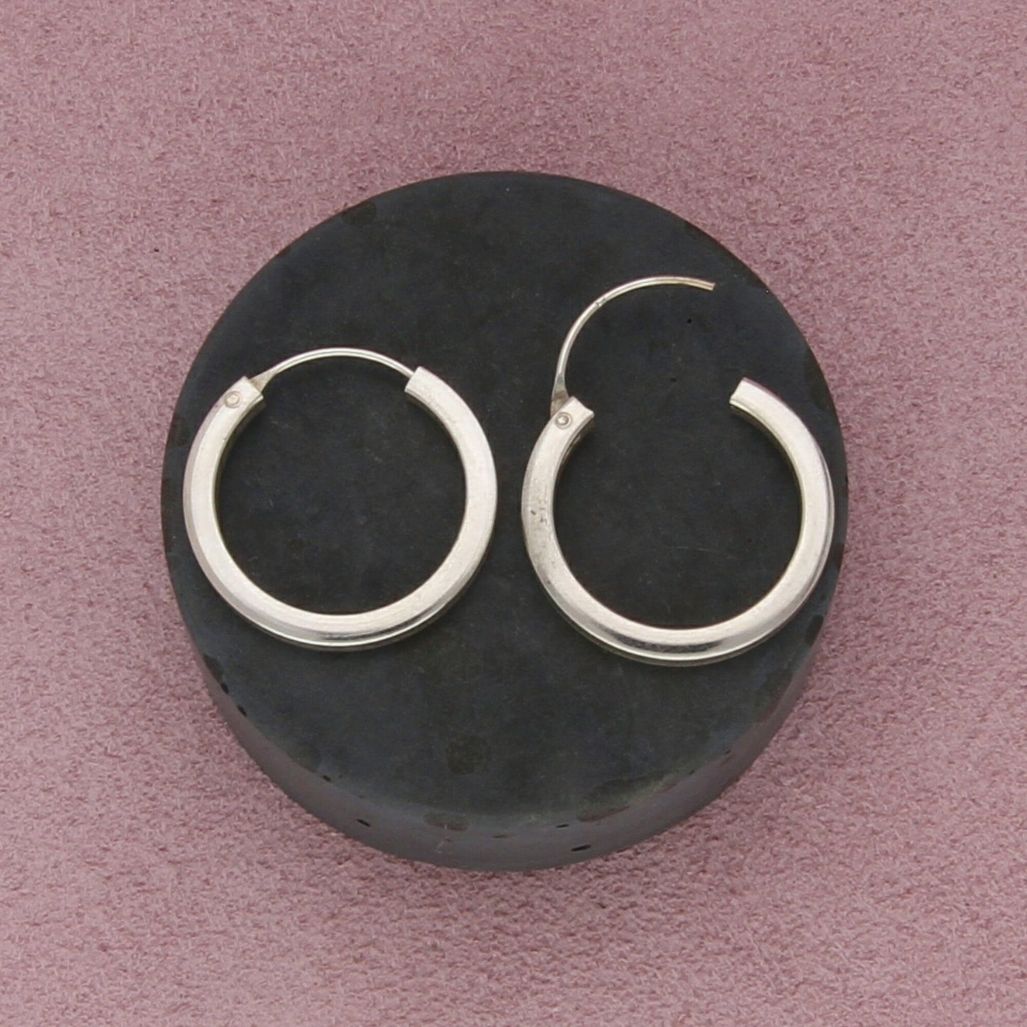 sterling silver vintage 25mm edged hoop earrings