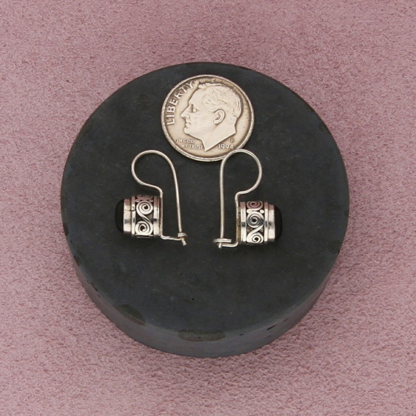 sterling silver vintage bali scroll black onyx french hook earrings
