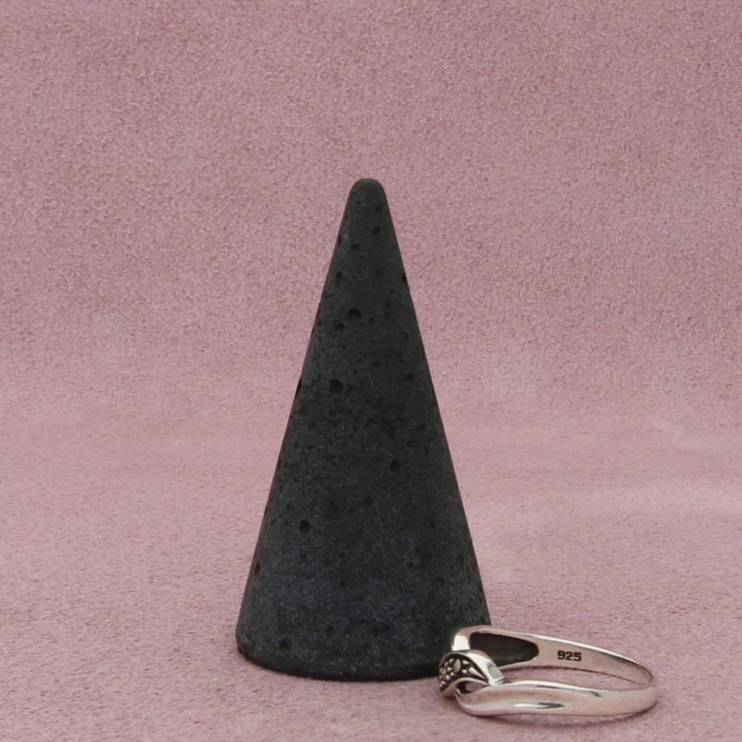 sterling silver marcasite studded crossover ring size 7.75