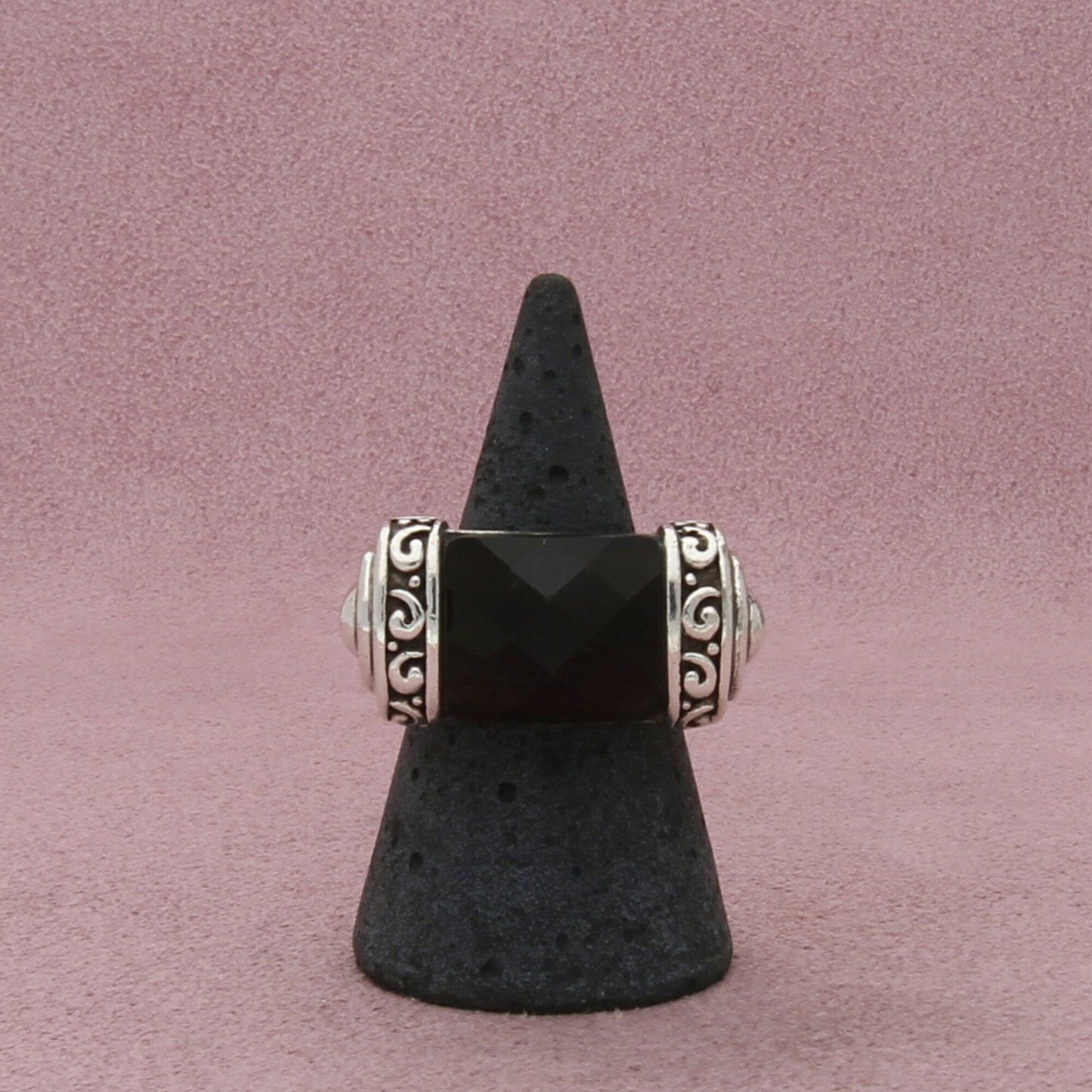 sterling silver chunky faceted purple cz ring size 6.5