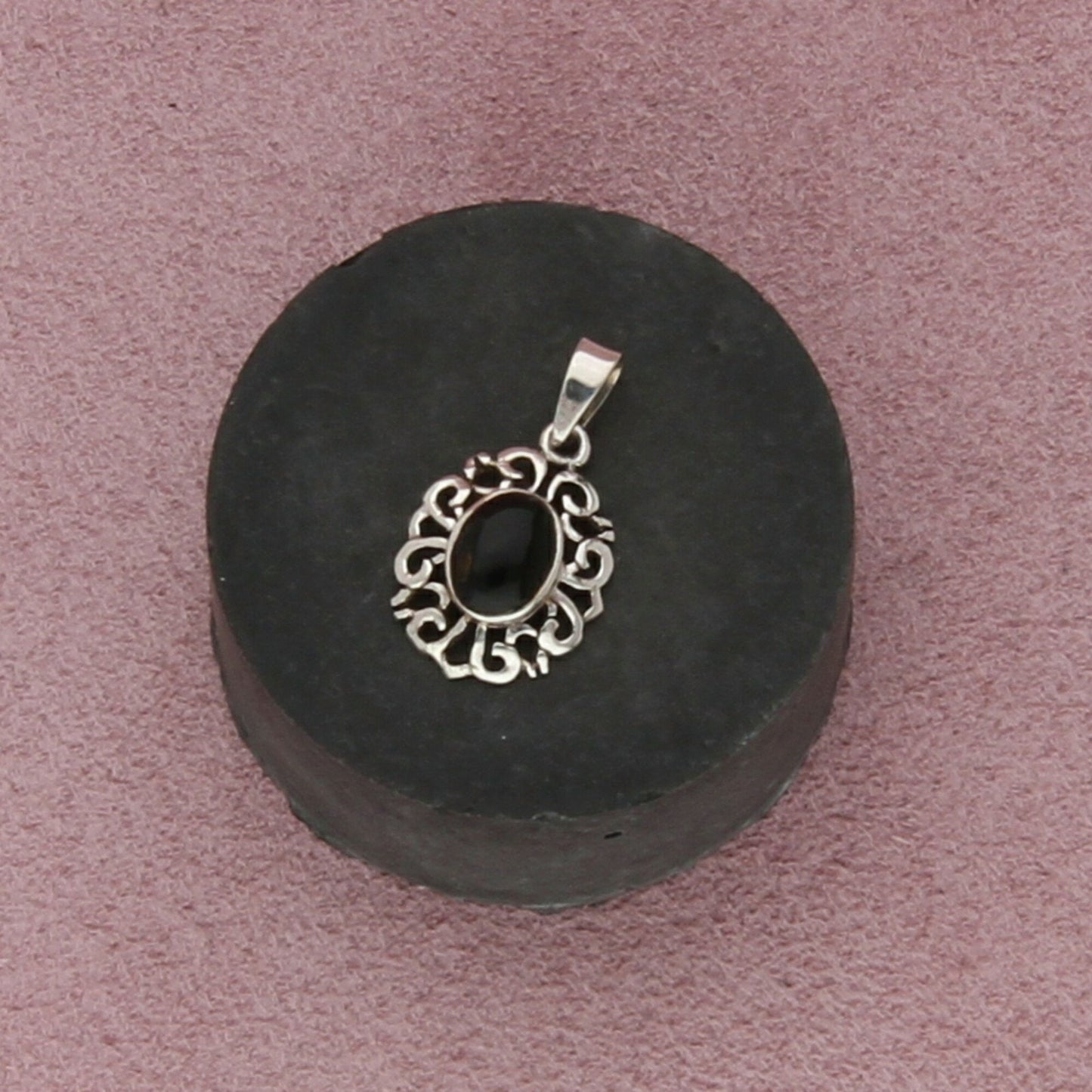 sterling silver black onyx scroll pendant