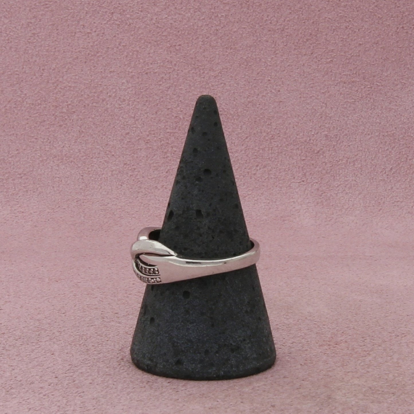 sterling silver black & white diamond crossover ring size 9