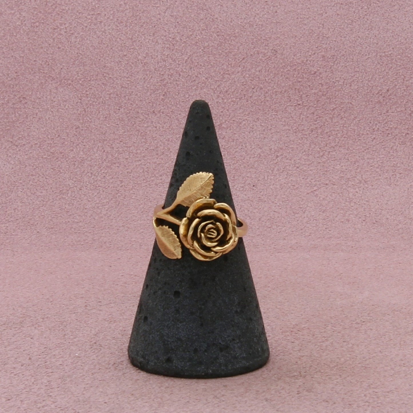 james avery 14k yellow gold retired rose ring size 4.5