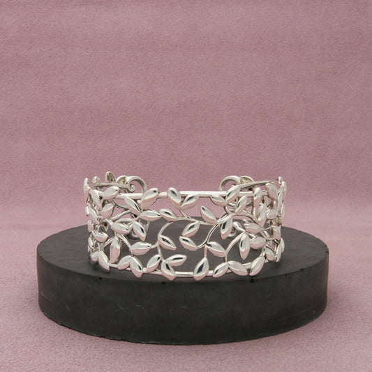 tiffany & co sterling silver paloma picasso olive leaf cuff bracelet size 6in