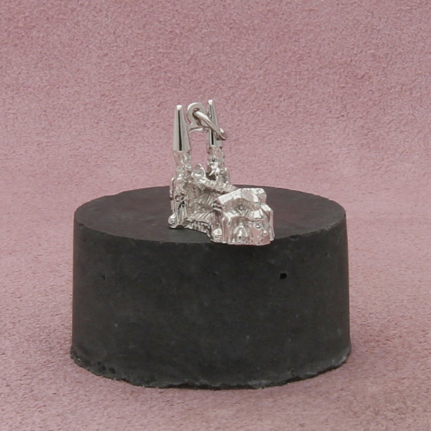 sterling silver vintage 3d saint patricks cathedral charm pendant