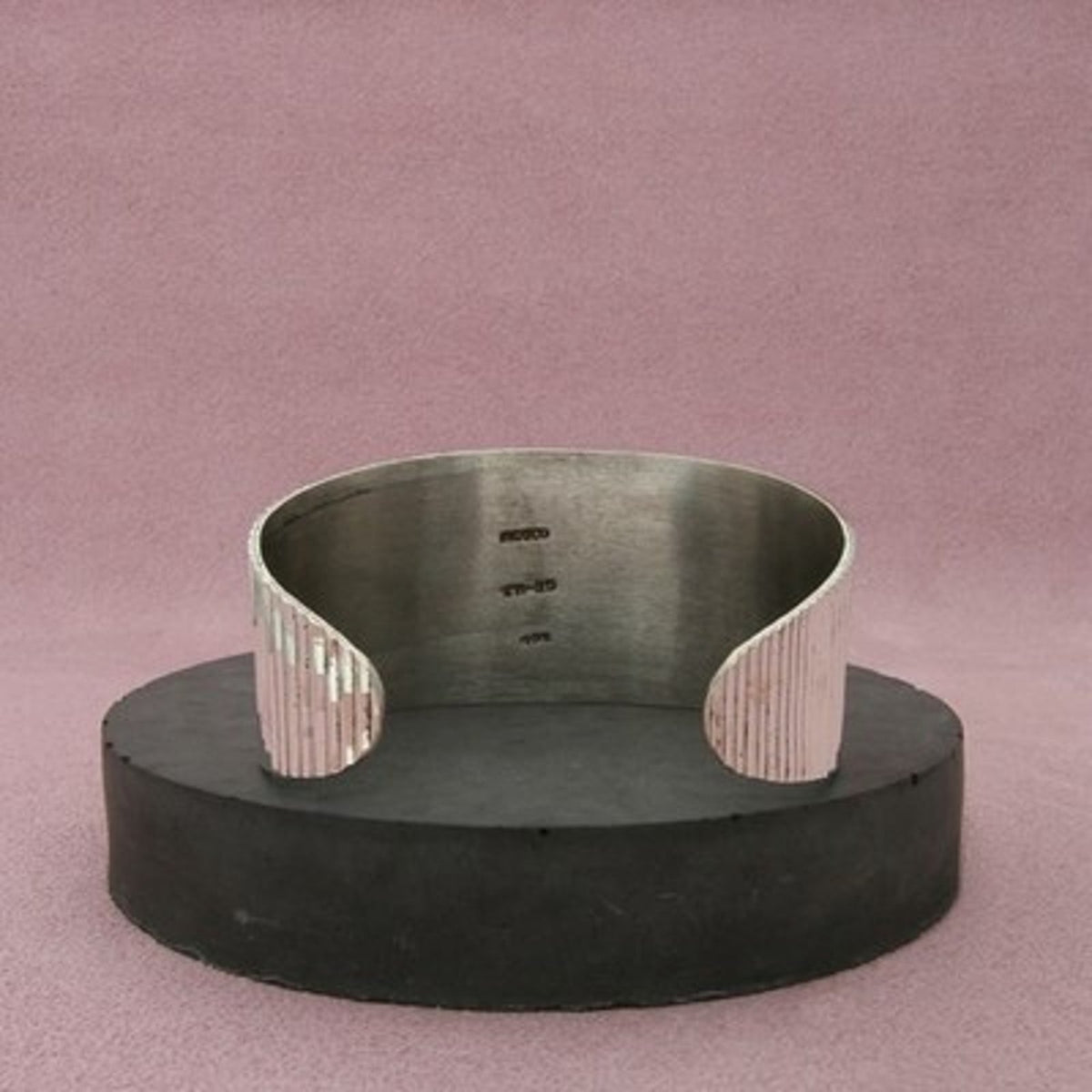 Taxco Mexico Sterling Silver Vintage Wide Ribbed Cuff Bracelet Size 6.5in