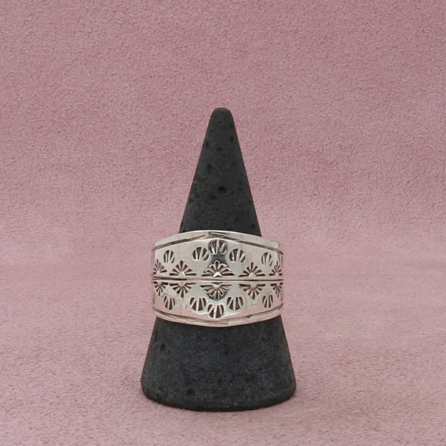 navajo sterling silver mens vintage s chee stamped cigar band ring size 11.25