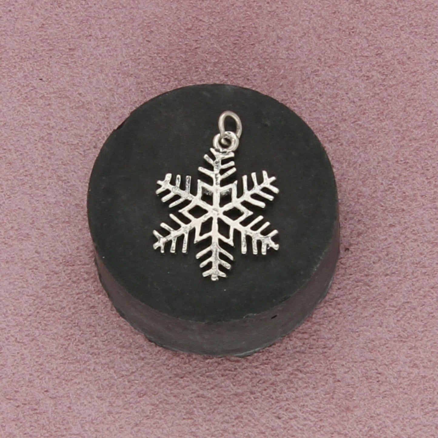 sterling silver vintage winter snowflake charm pendant