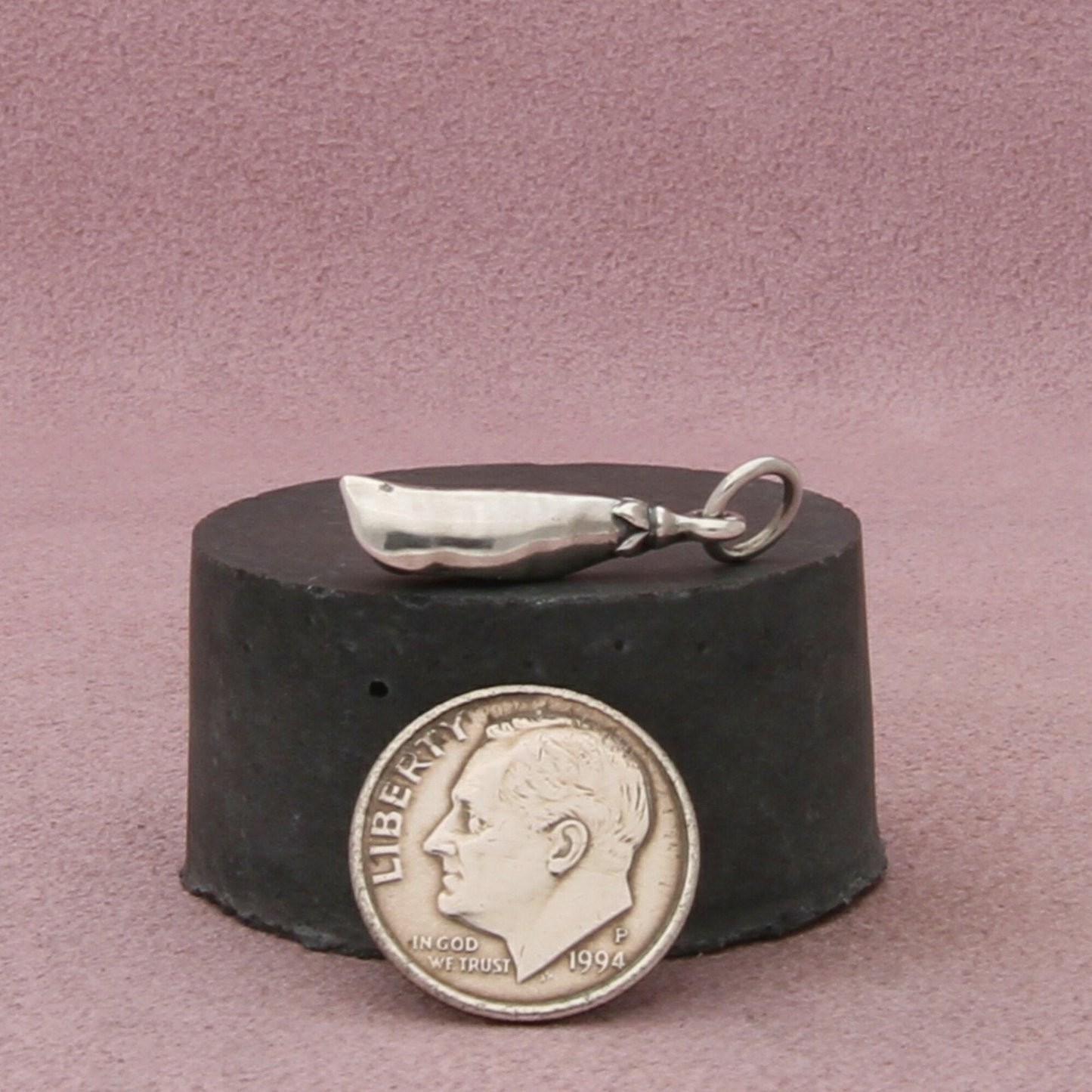 james avery sterling silver two peas in a pod charm pendant
