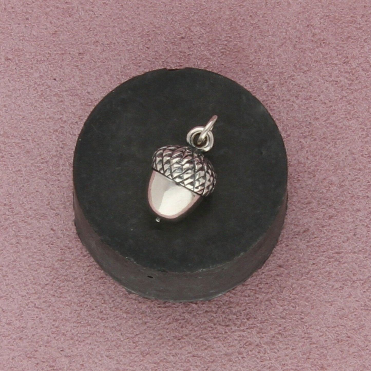 james avery sterling silver retired acorn charm pendant