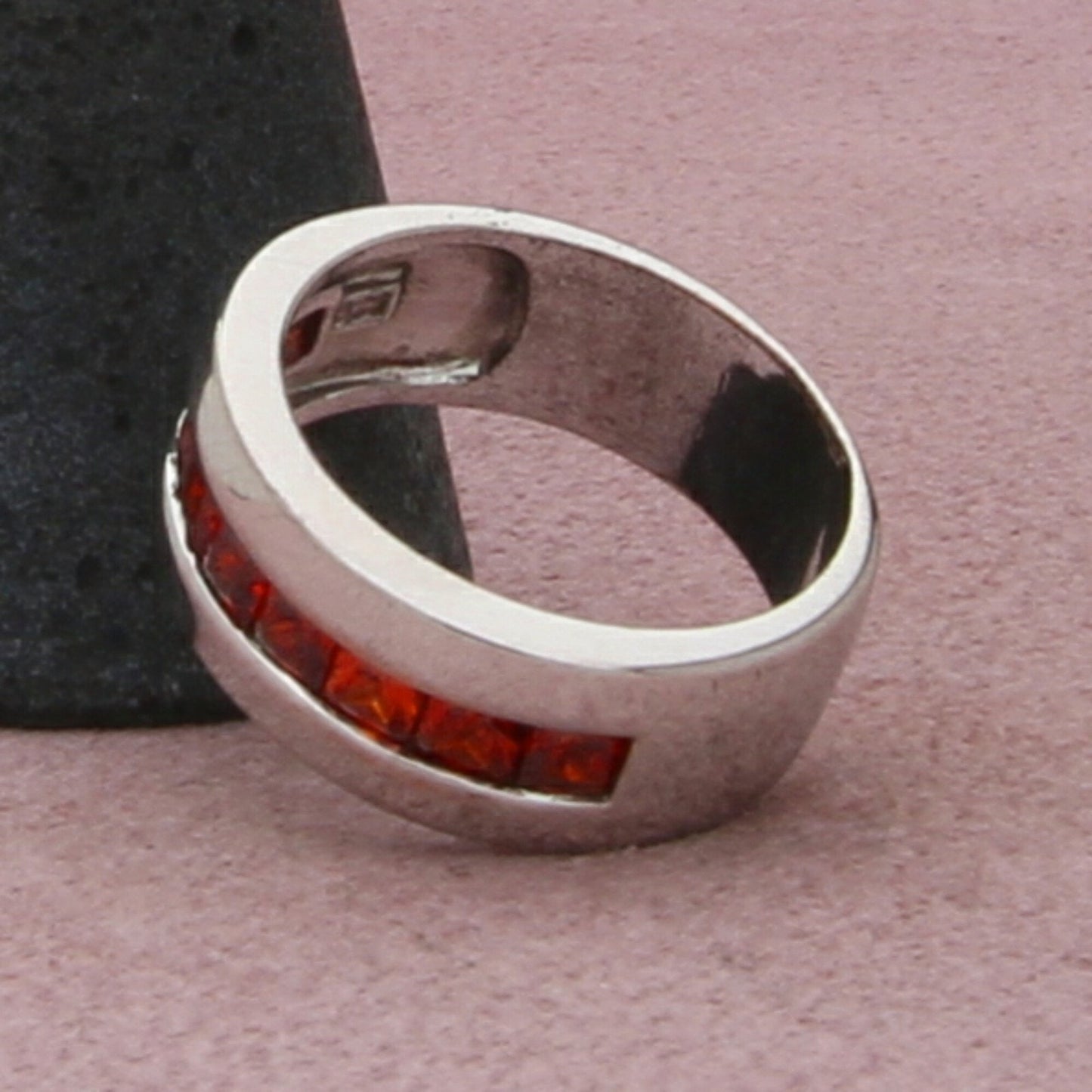 sterling silver channel-set red cz band ring size 7.5