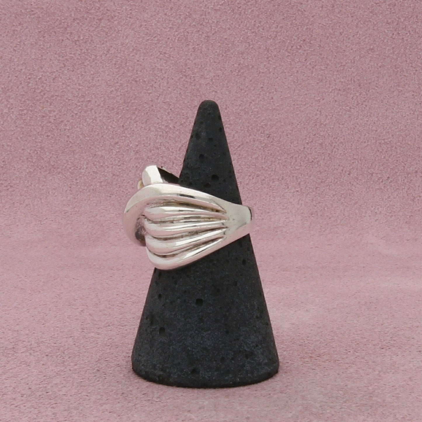 sterling silver vintage scalloped crossover ring size 5.5