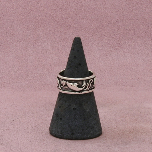 sterling silver vintage dolphins band ring size 5.75