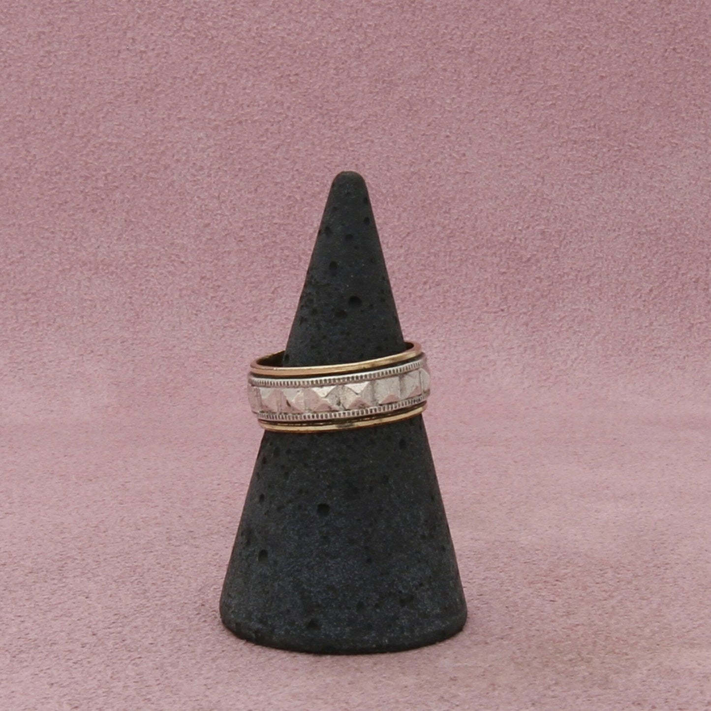 sterling silver & gold filled 7mm pyramid spike band ring size 6