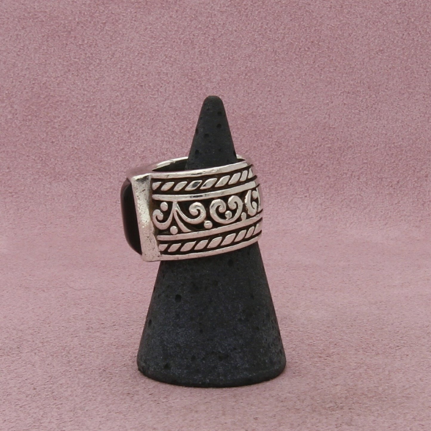 silpada sterling silver black onyx filigree scroll r1096 ring size 5.75