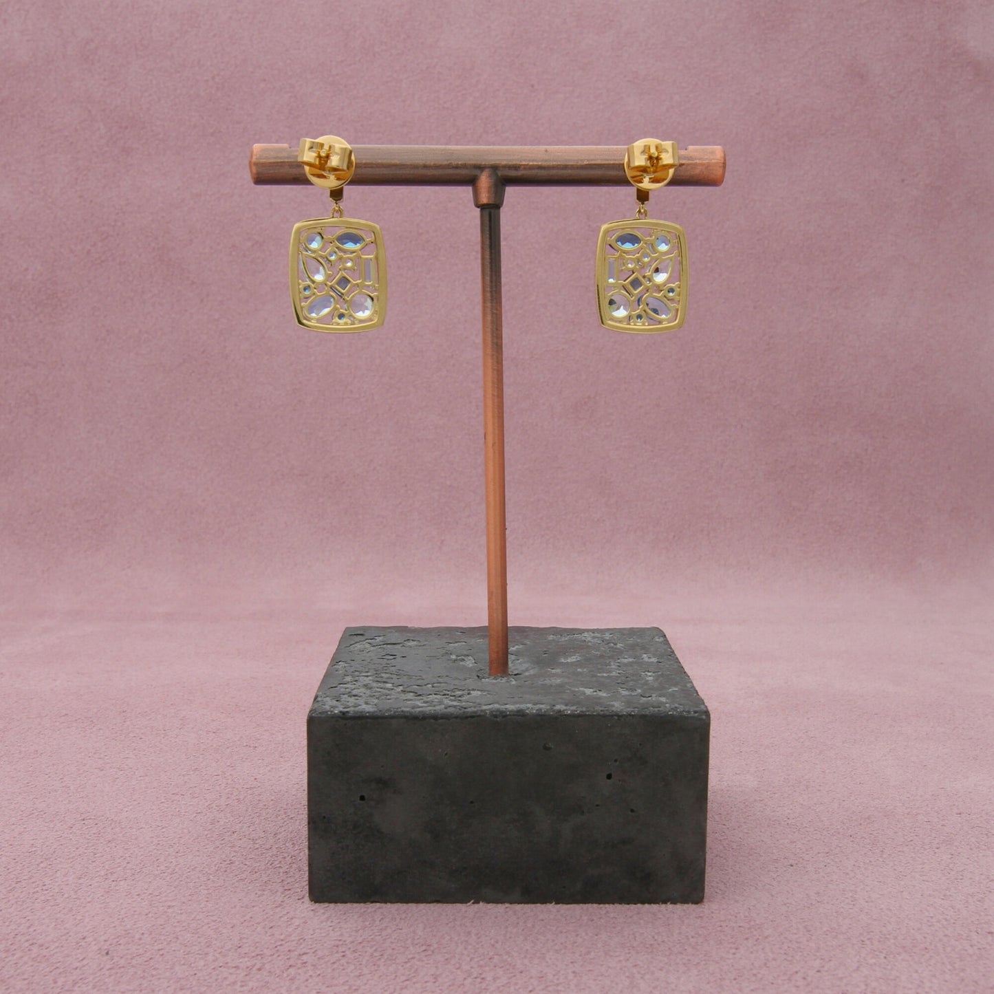 sloane street 18k yellow gold sky & london blue topaz cluster diamond earrings